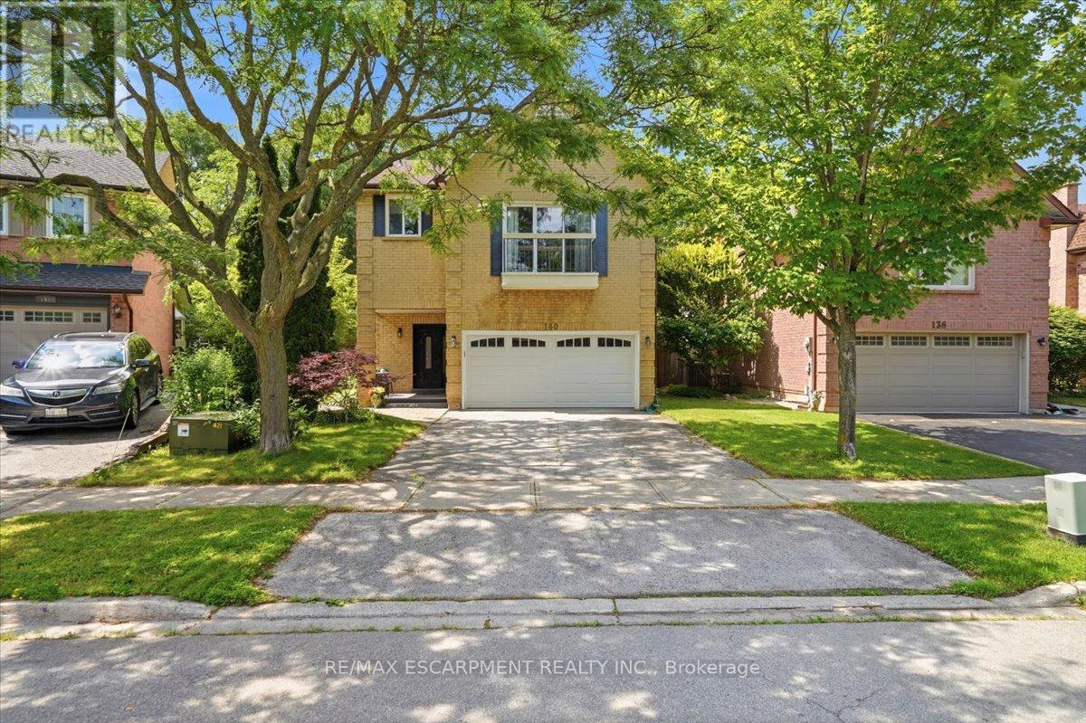 140 ROMAIN CRESCENT, Oakville, Ontario