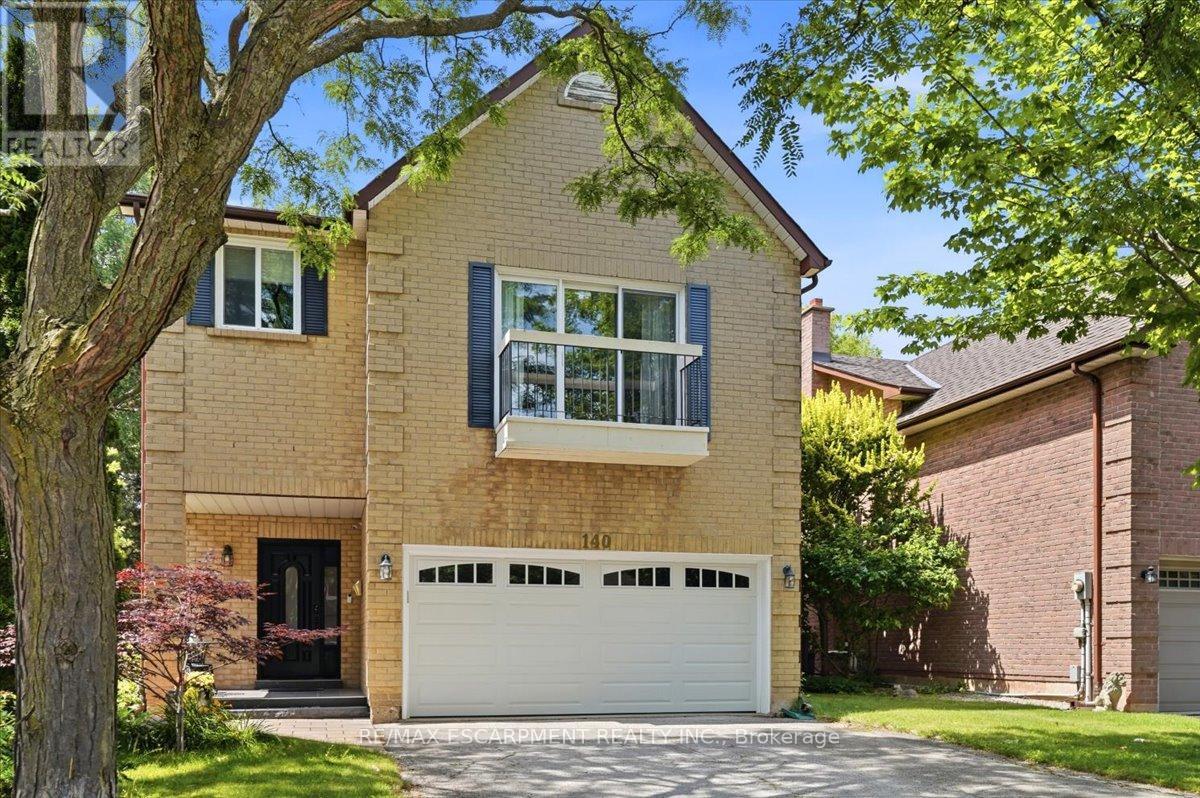 140 Romain Crescent, Oakville, Ontario L6H 5A6 - Photo 2 - W13519672