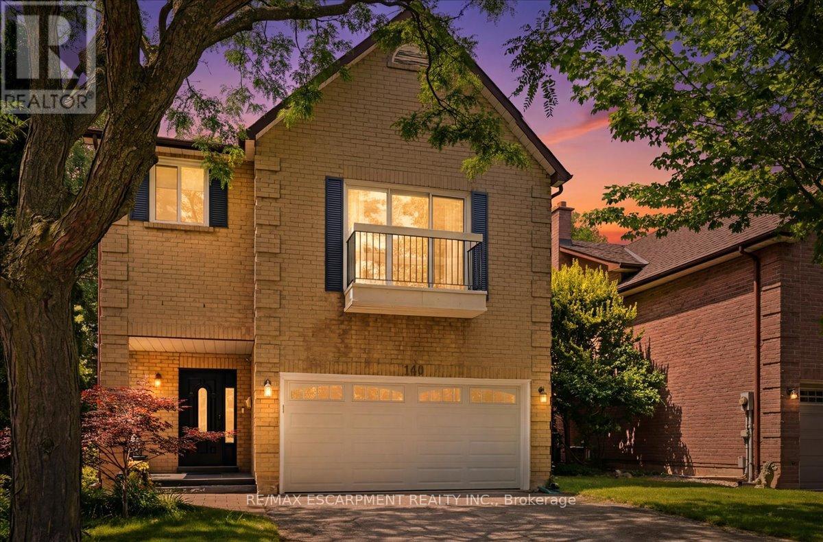 140 Romain Crescent, Oakville, Ontario L6H 5A6 - Photo 3 - W13519672