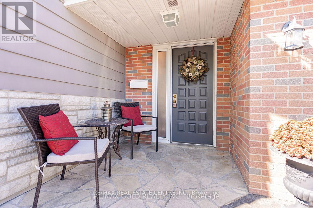 67 Cavendish Crescent, Brampton, Ontario  L6T 1Z4 - Photo 6 - W13519678