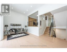 62 MCCALLUM COURT, Brampton, Ontario