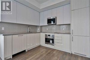 1503 - 297 Oak Walk Drive, Oakville, Ontario L6H 6Z3 - Photo 10 - W13519756