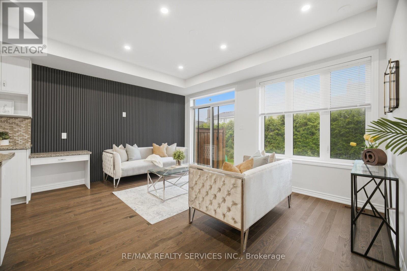 1426 Oakmont Common, Burlington, Ontario  L7P 0V8 - Photo 13 - W13519822