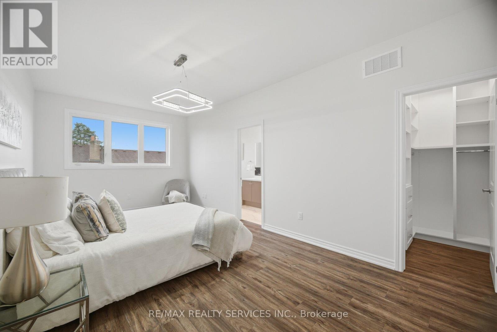 1426 Oakmont Common, Burlington, Ontario  L7P 0V8 - Photo 21 - W13519822