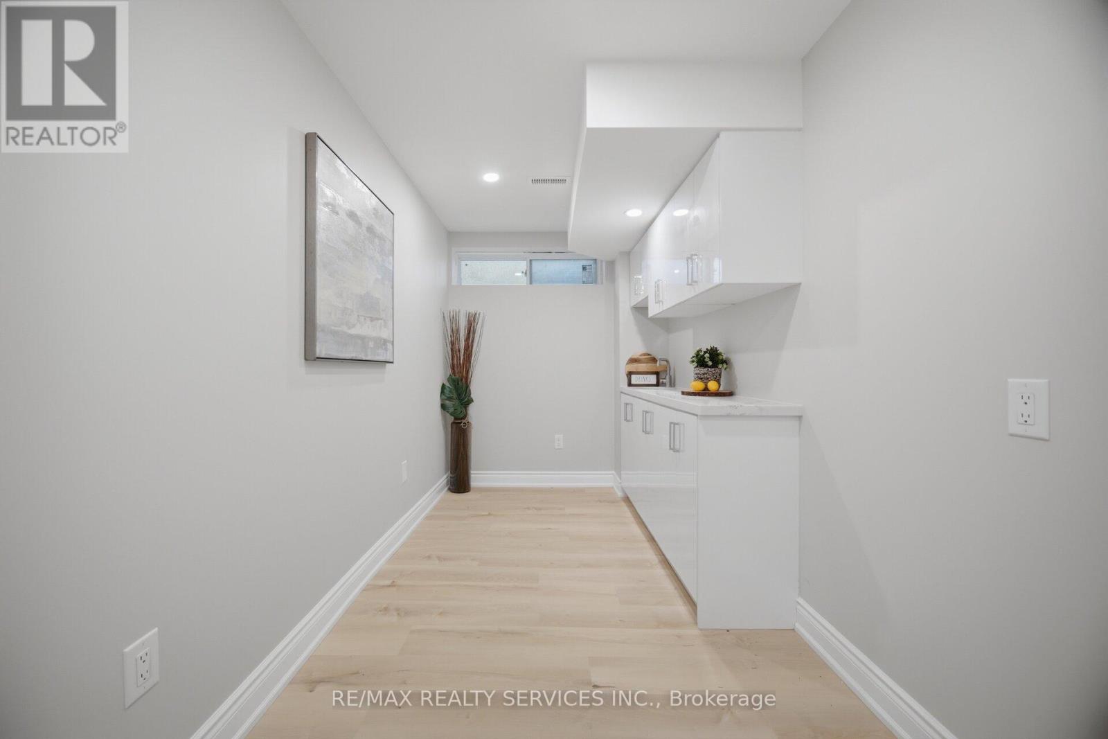 1426 Oakmont Common, Burlington, Ontario  L7P 0V8 - Photo 40 - W13519822