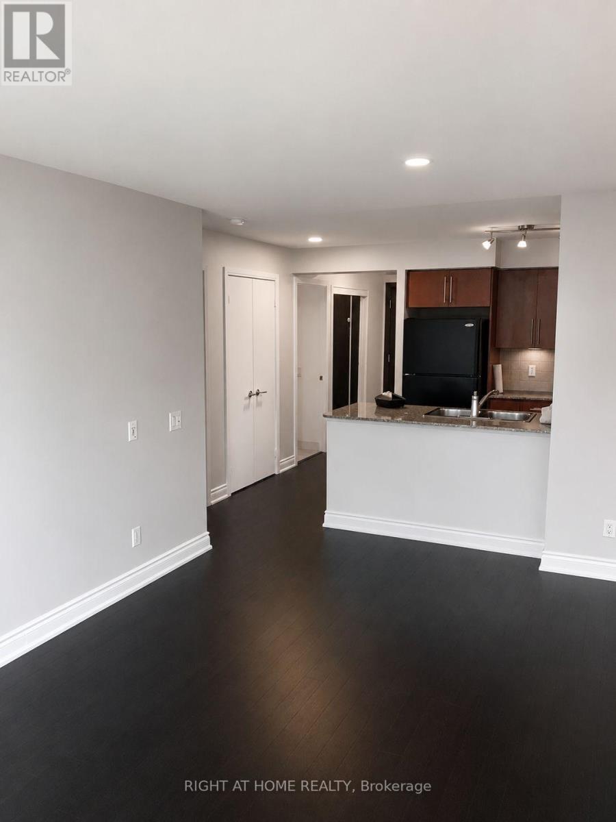 532 - 35 Viking Lane, Toronto, Ontario  M9B 0A2 - Photo 3 - W13519864