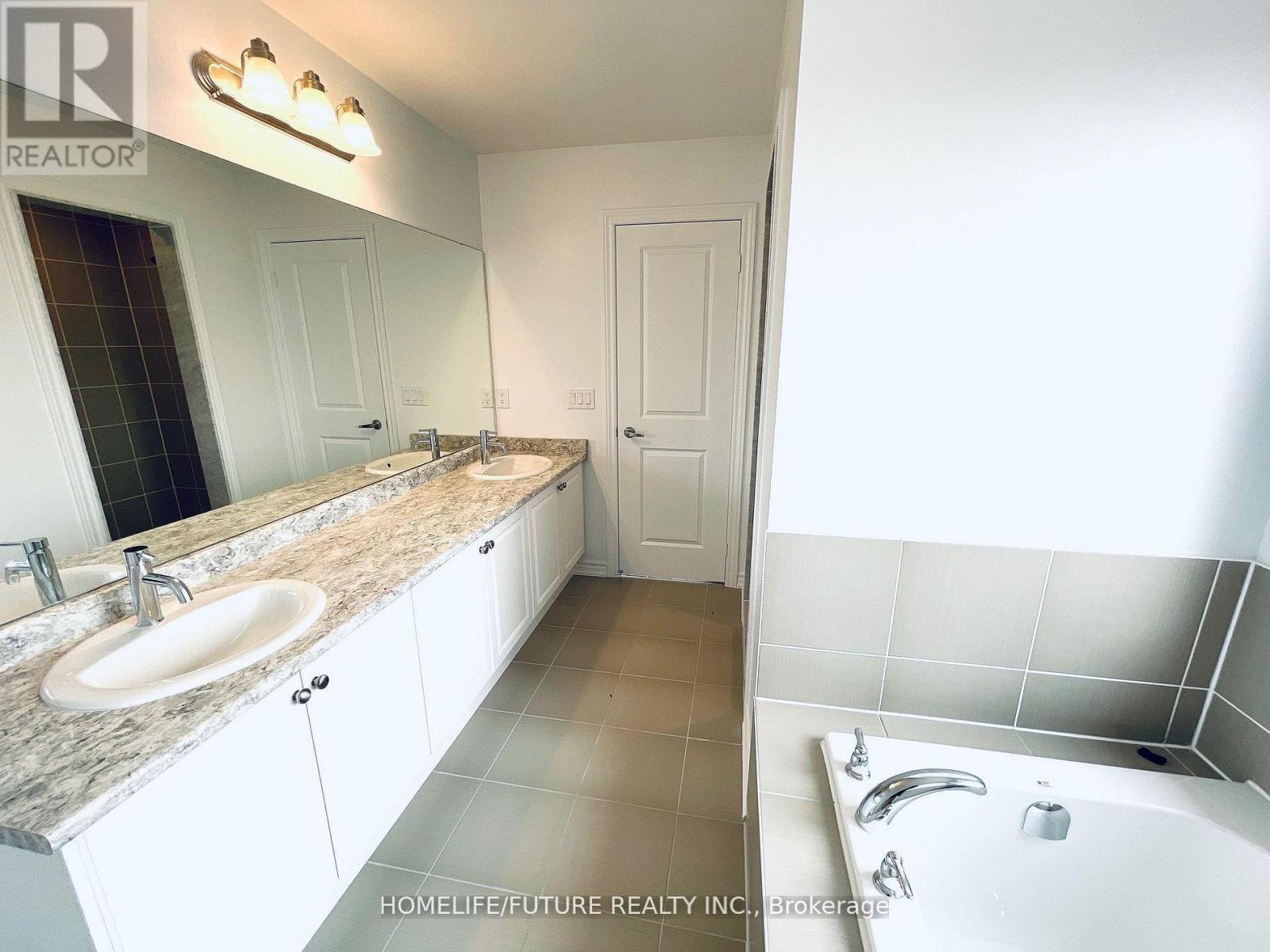 18 Aitchison Avenue, Southgate, Ontario  N0C 1B0 - Photo 8 - X13519610