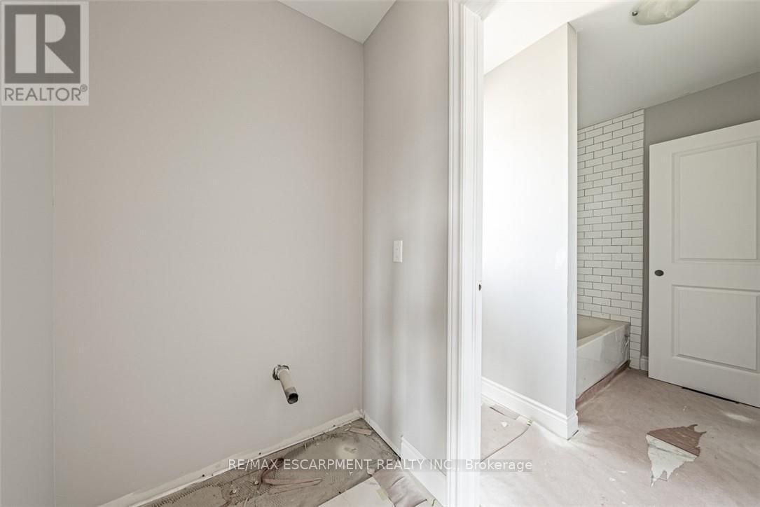 44 Cesar Place, Hamilton, Ontario  L9G 0G3 - Photo 22 - X13519784
