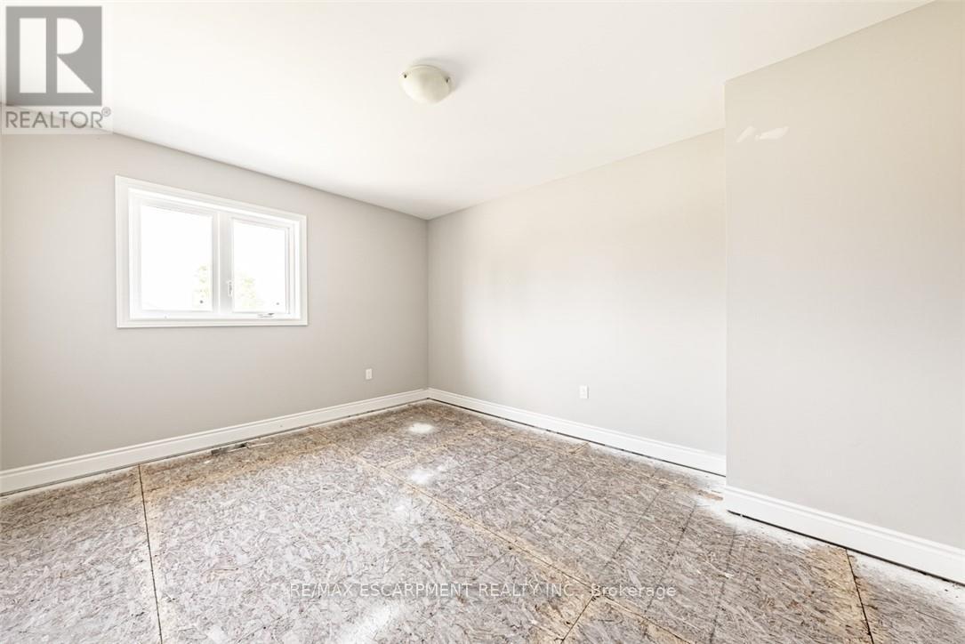 44 Cesar Place, Hamilton, Ontario  L9G 0G3 - Photo 25 - X13519784