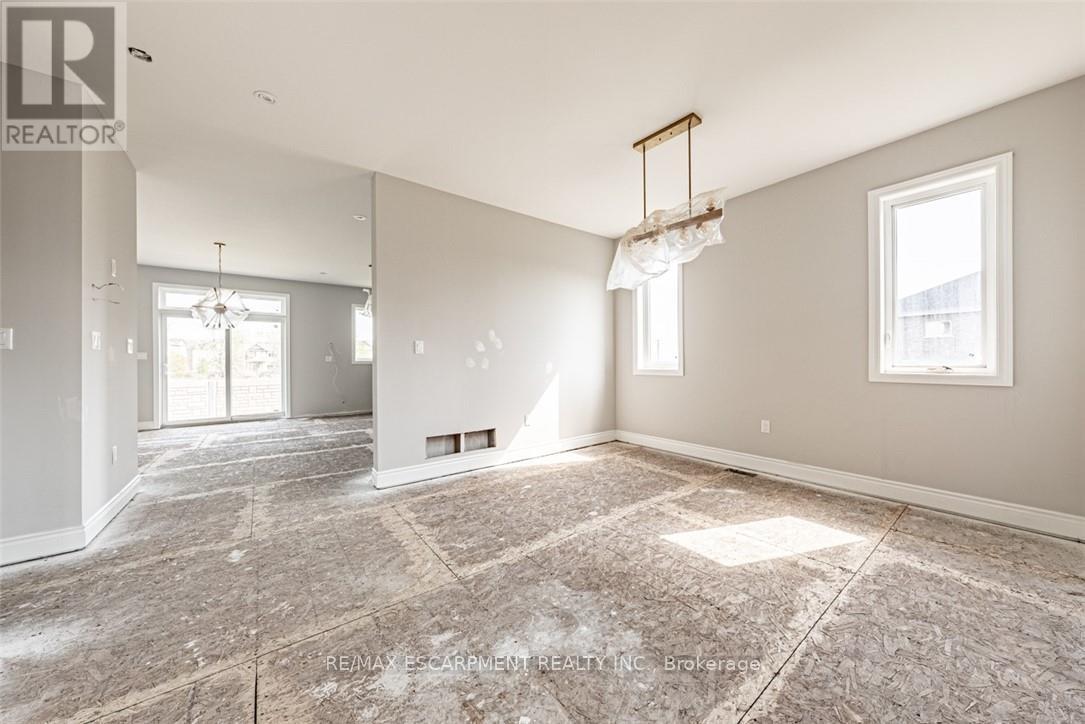 44 Cesar Place, Hamilton, Ontario  L9G 0G3 - Photo 7 - X13519784