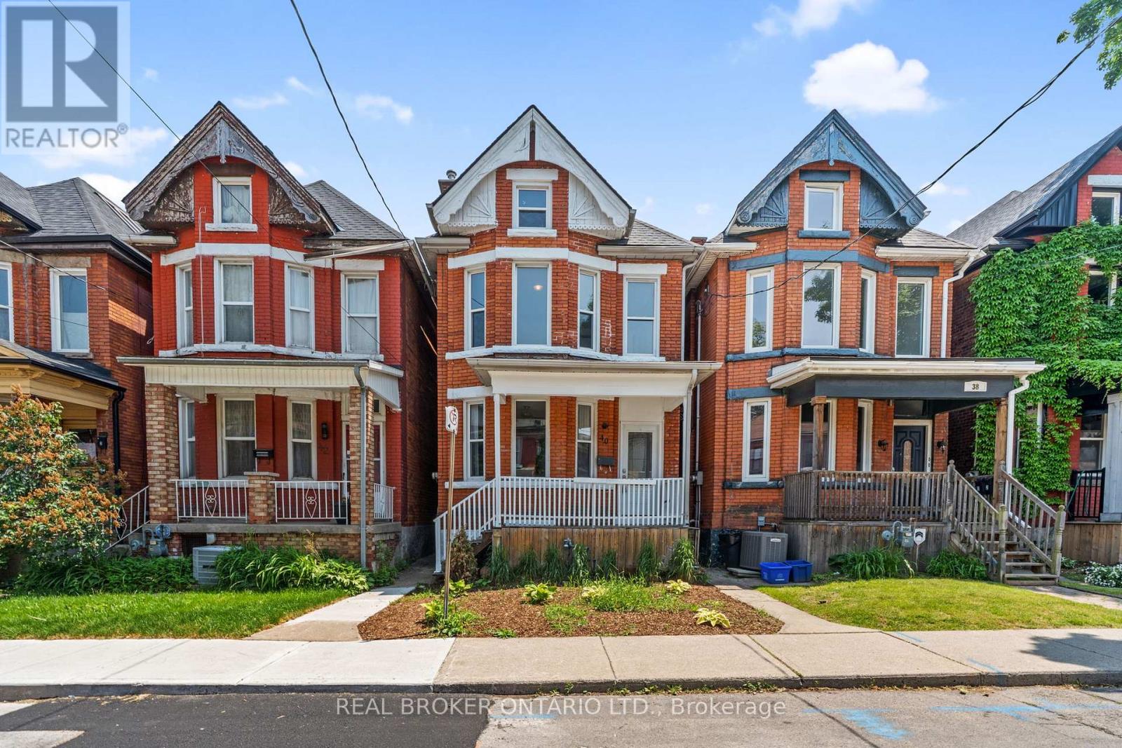 40 Ashley Street, Hamilton, Ontario  L8L 5S6 - Photo 1 - X13519790
