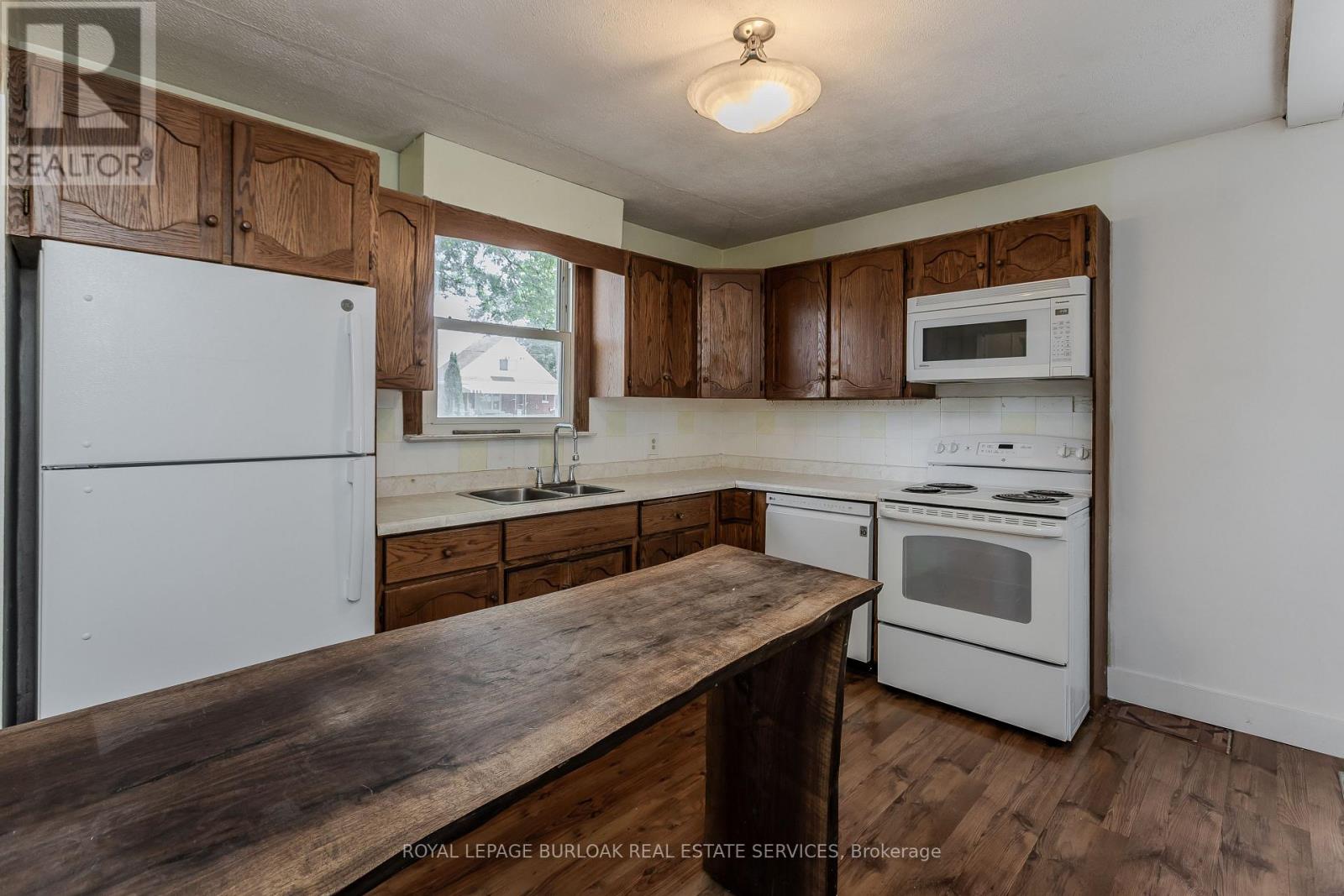 456 East 42nd Street, Hamilton, Ontario  L8T 3B3 - Photo 8 - X13519910