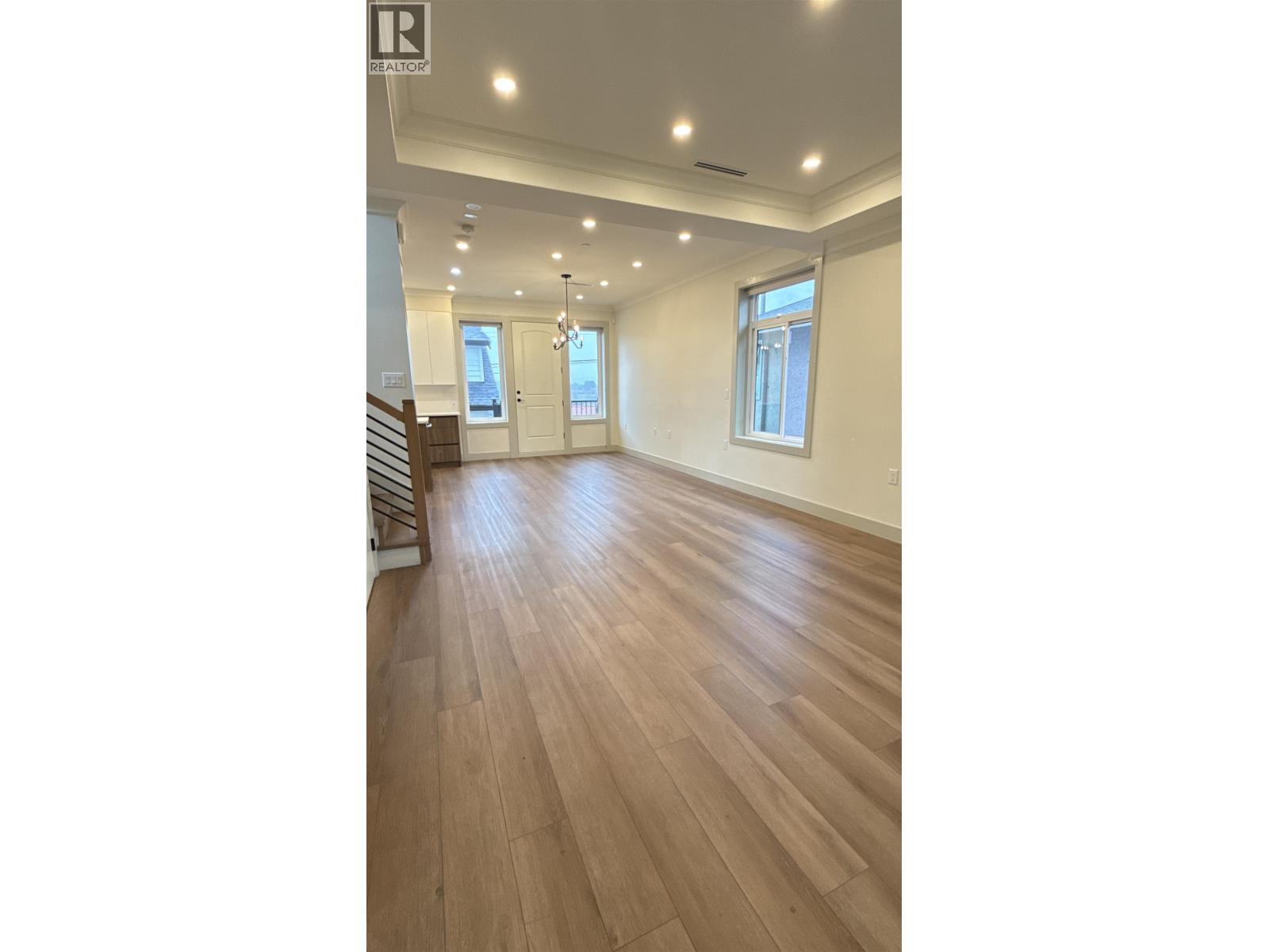 3179 E 16th Avenue, Vancouver, British Columbia  V5M 2M7 - Photo 2 - R3142245