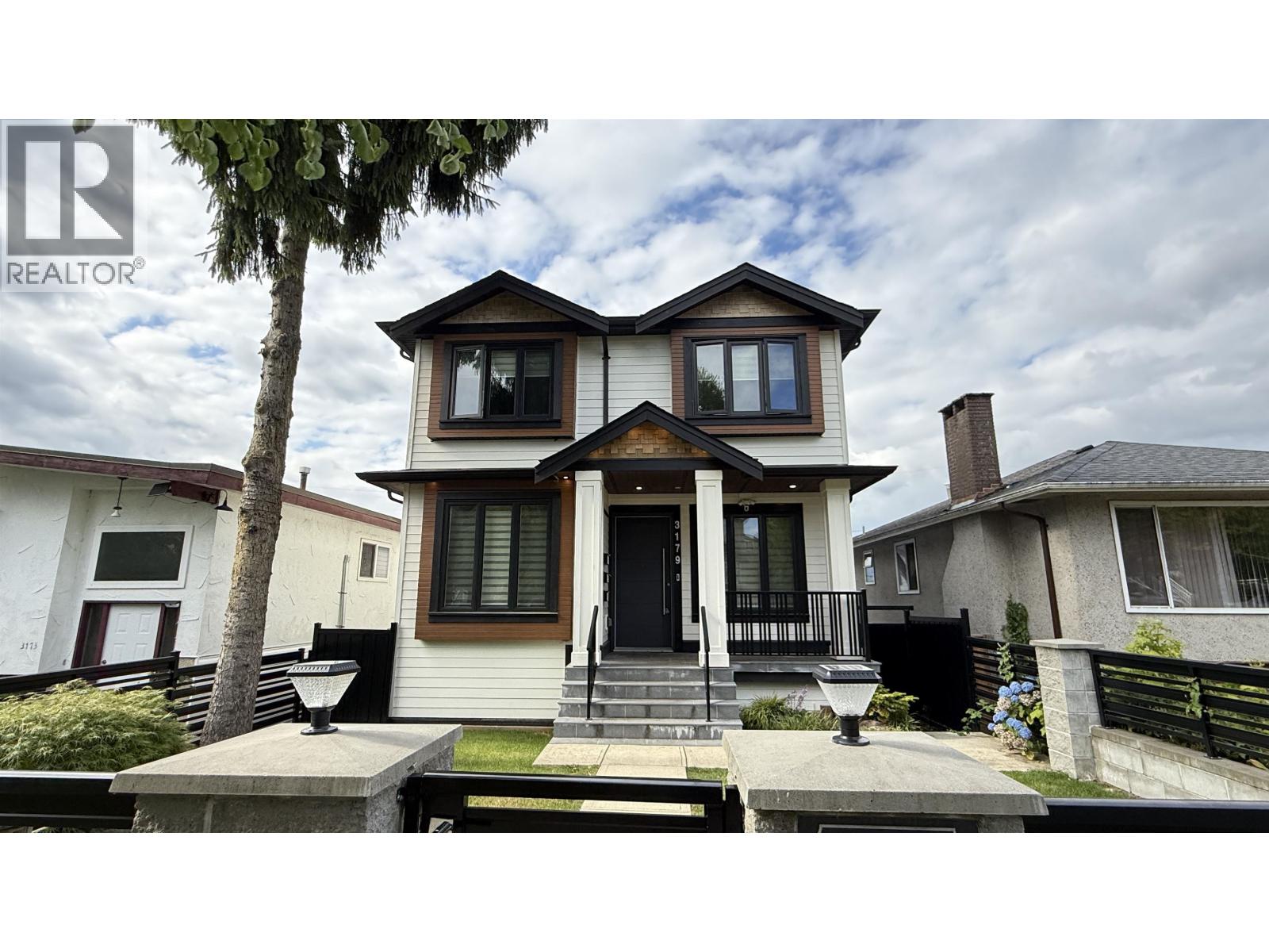 3179 E 16TH AVENUE, Vancouver, British Columbia