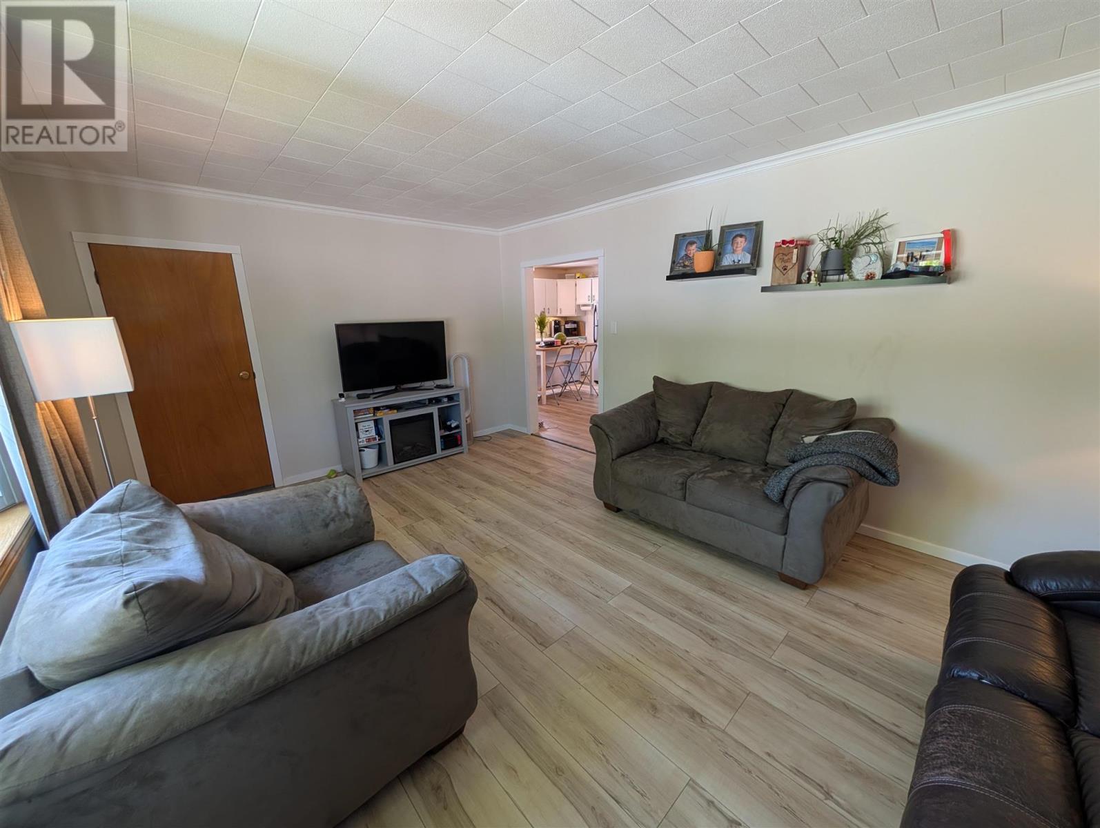 8 George St, Wawa, Ontario  P0S 1K0 - Photo 10 - SM261648