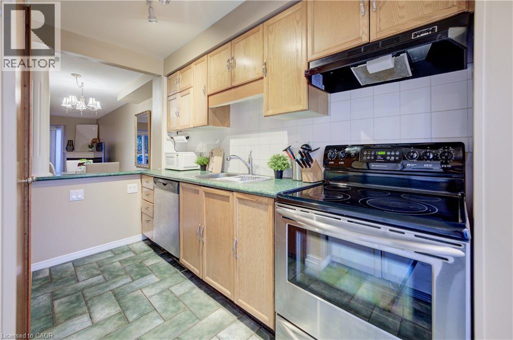 895 Maple Avenue Unit# 128, Burlington, Ontario  L7S 2H7 - Photo 12 - 40845031