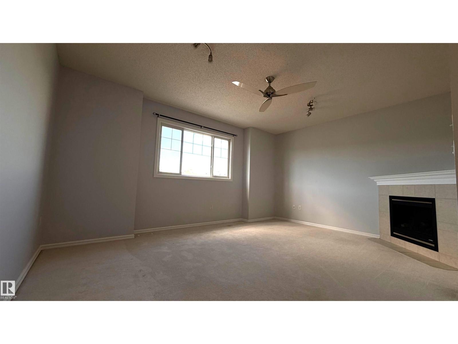 4609 163a Av NW NW, Edmonton, Alberta  T5Y 3H7 - Photo 8 - E4492220