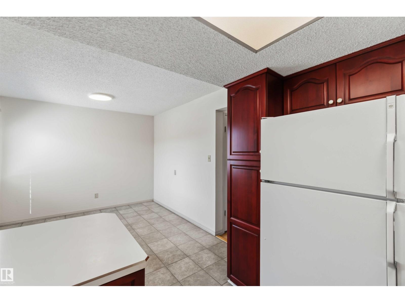 2716 136a Av NW, Edmonton, Alberta  T5A 4B6 - Photo 25 - E4496956