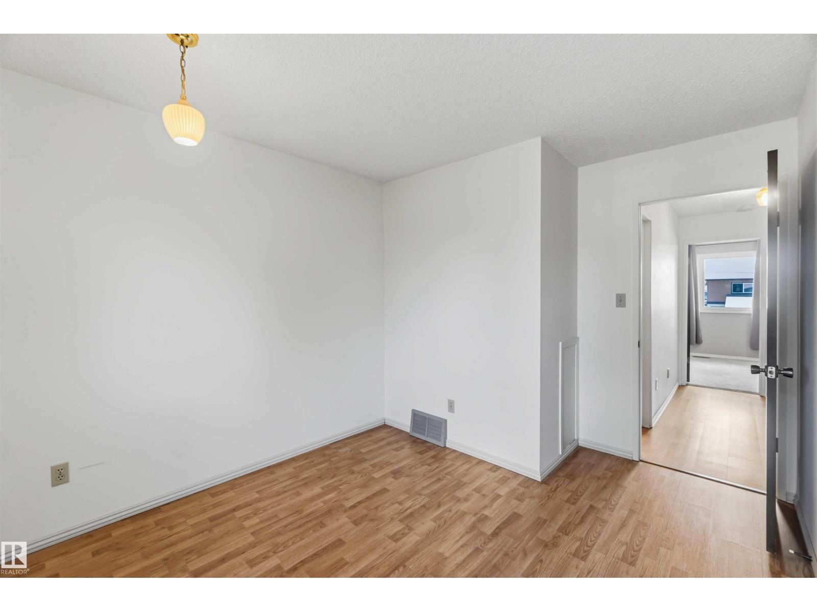 2716 136a Av NW, Edmonton, Alberta  T5A 4B6 - Photo 41 - E4496956