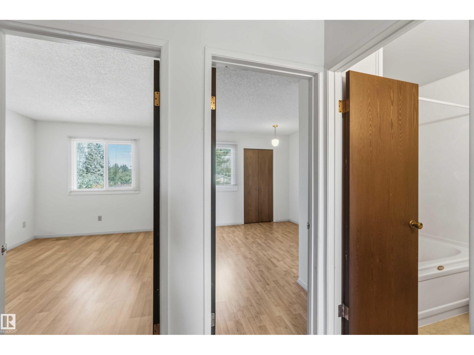 2716 136a Av NW, Edmonton, Alberta  T5A 4B6 - Photo 37 - E4496956