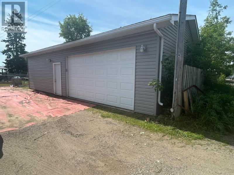 8 Ruttan St, Thunder Bay, Ontario  P7A 5C3 - Photo 39 - TB2601778