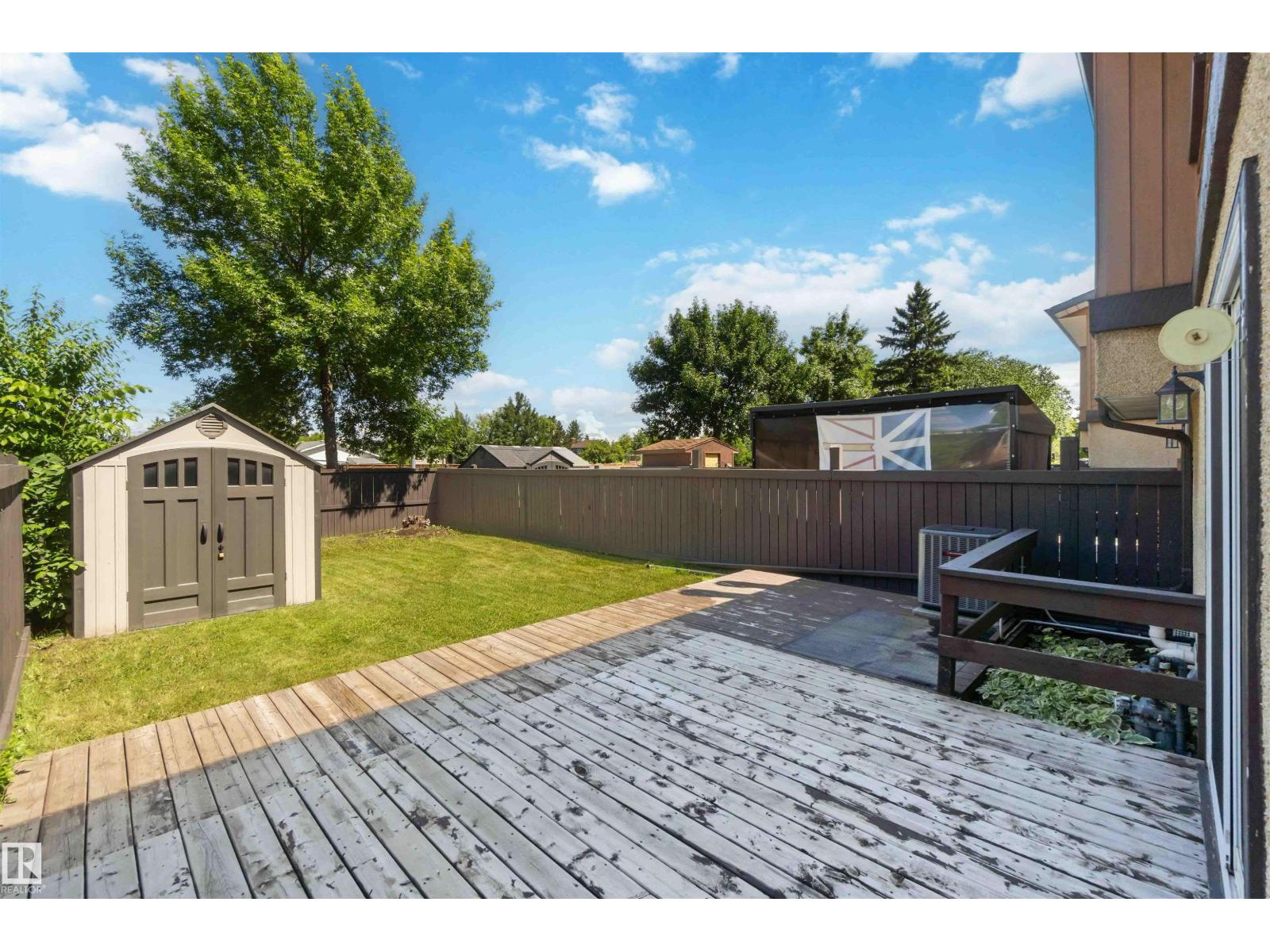 2716 136a Av NW, Edmonton, Alberta  T5A 4B6 - Photo 6 - E4496956