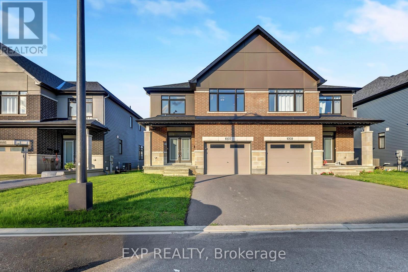 1007 HYDRANGEA AVENUE, Ottawa, Ontario