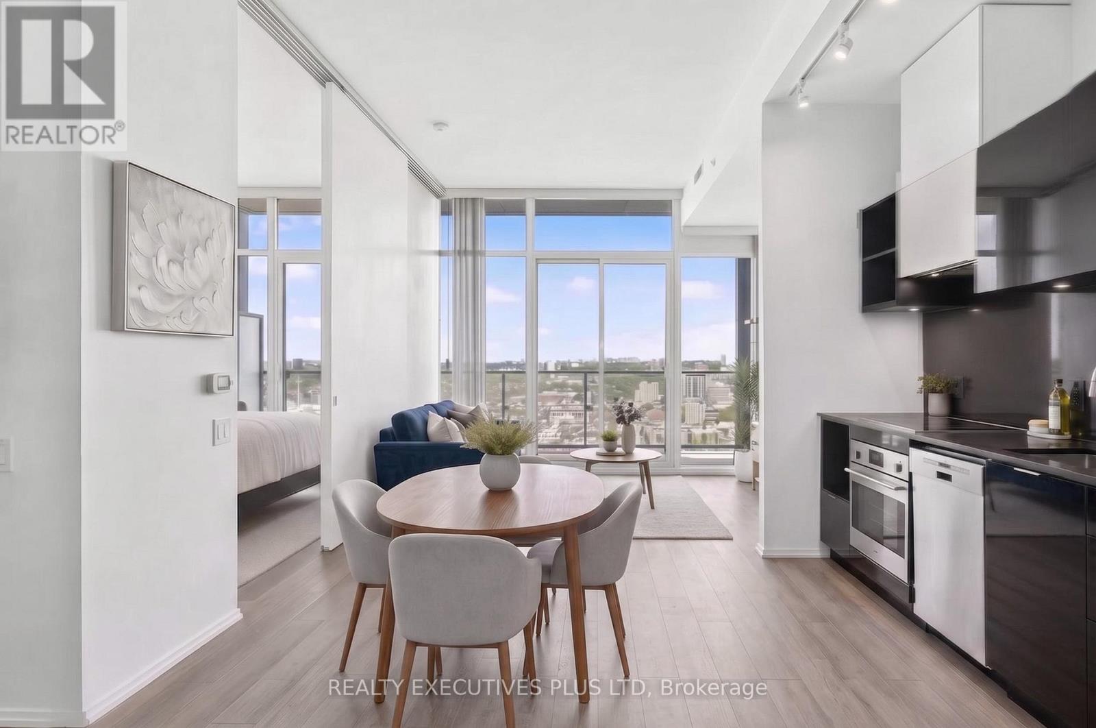 3604 - 125 Peter Street, Toronto, Ontario  M5V 0M2 - Photo 6 - C13519930