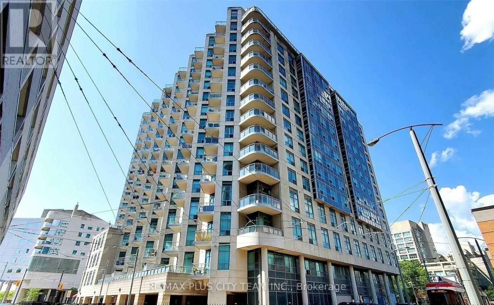 709 - 410 QUEENS QUAY WAY, Toronto, Ontario