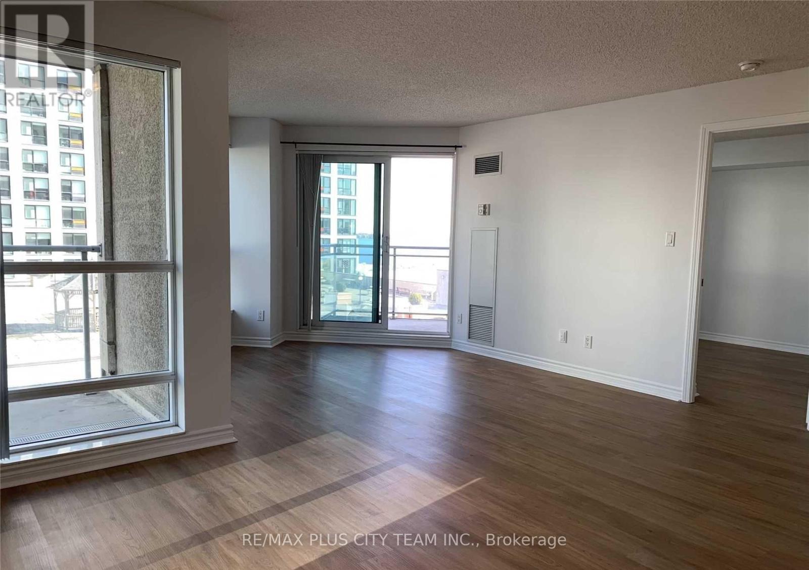 709 - 410 Queens Quay Way, Toronto, Ontario  M5V 2Z3 - Photo 3 - C13520014