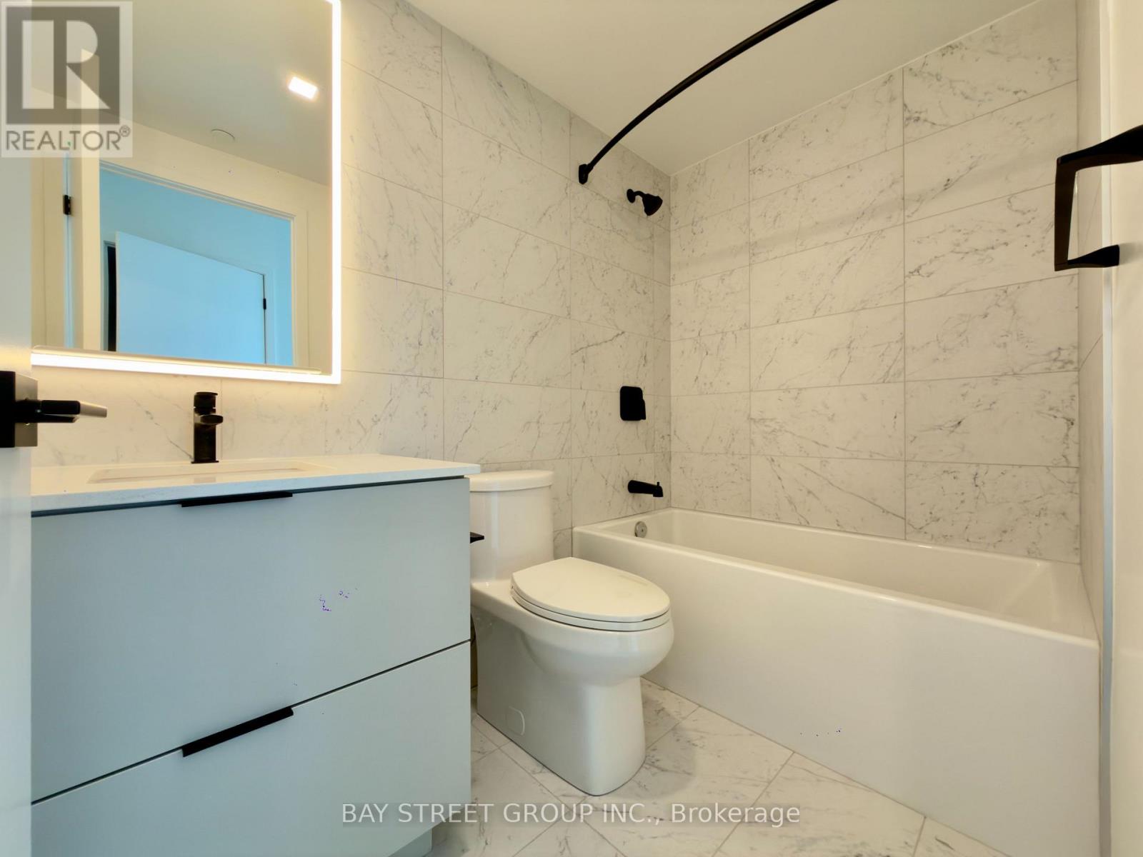 2902 - 609 Sherbourne Street, Toronto, Ontario  M4X 1K7 - Photo 17 - C13520054