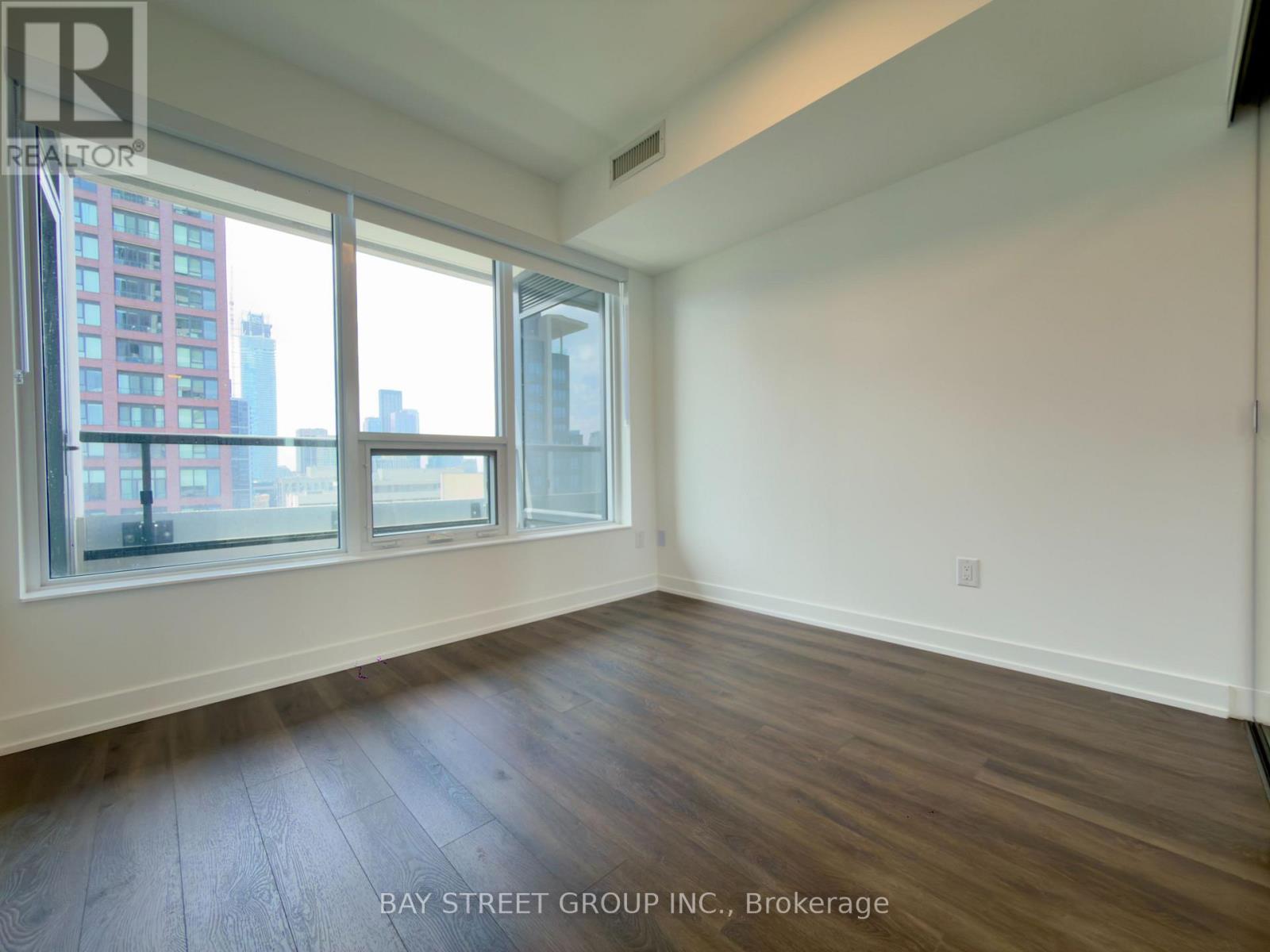 2902 - 609 Sherbourne Street, Toronto, Ontario  M4X 1K7 - Photo 18 - C13520054