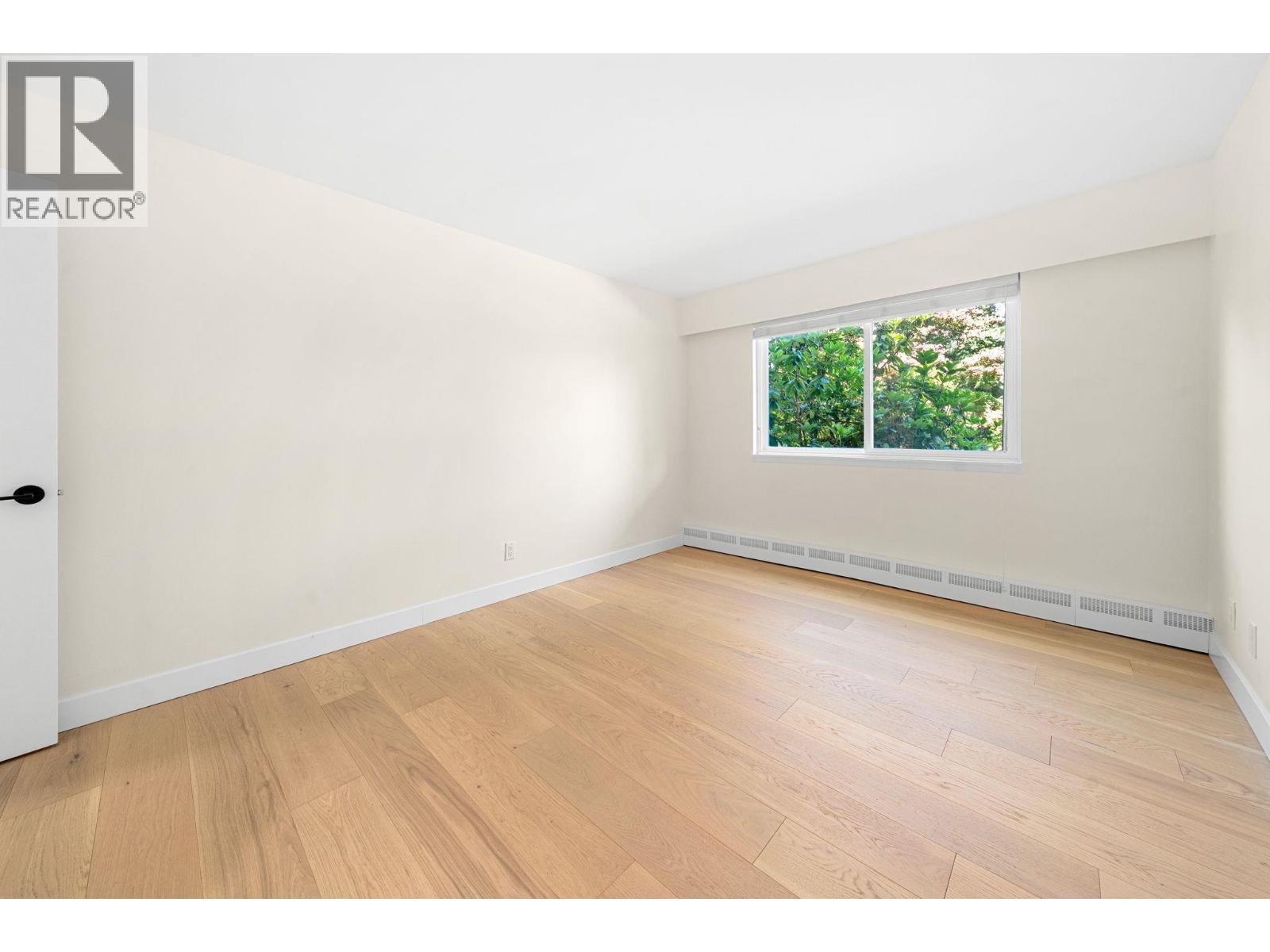 911 555 W 28th Street, North Vancouver, British Columbia  V7N 2J7 - Photo 29 - R3142367