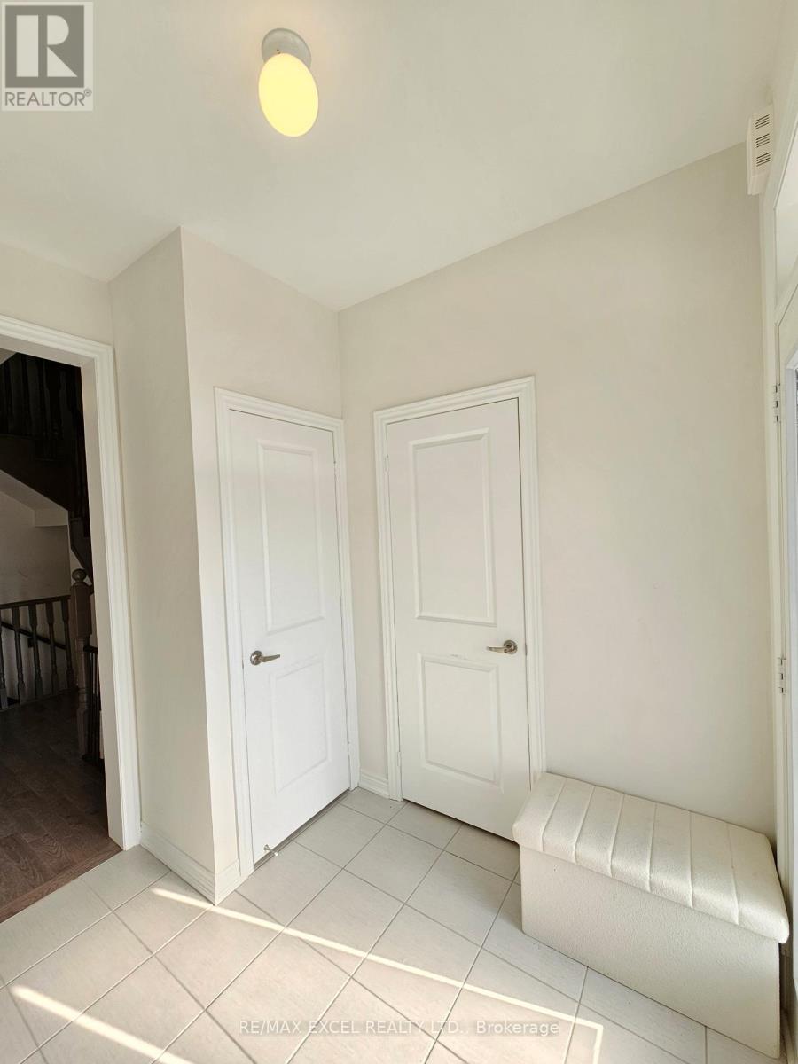 1273 Winding Woods Trail, Pickering, Ontario  L1X 0R9 - Photo 2 - E13520000