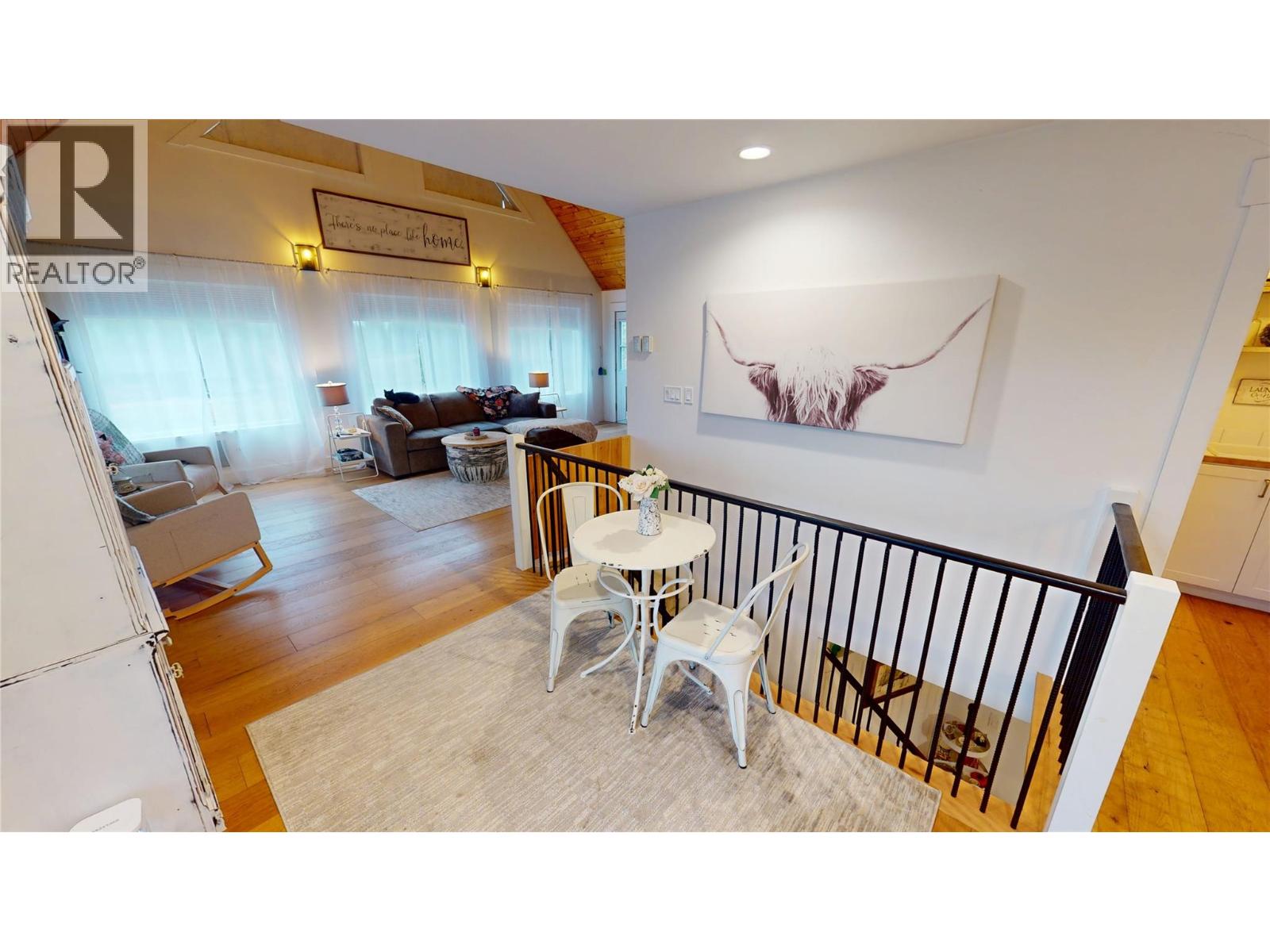 5553 Hidden Valley Road, Cranbrook, British Columbia V1C 6Z2 - Photo 17 - 10393554