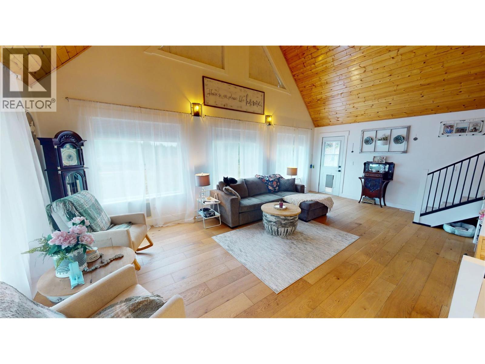 5553 Hidden Valley Road, Cranbrook, British Columbia V1C 6Z2 - Photo 19 - 10393554