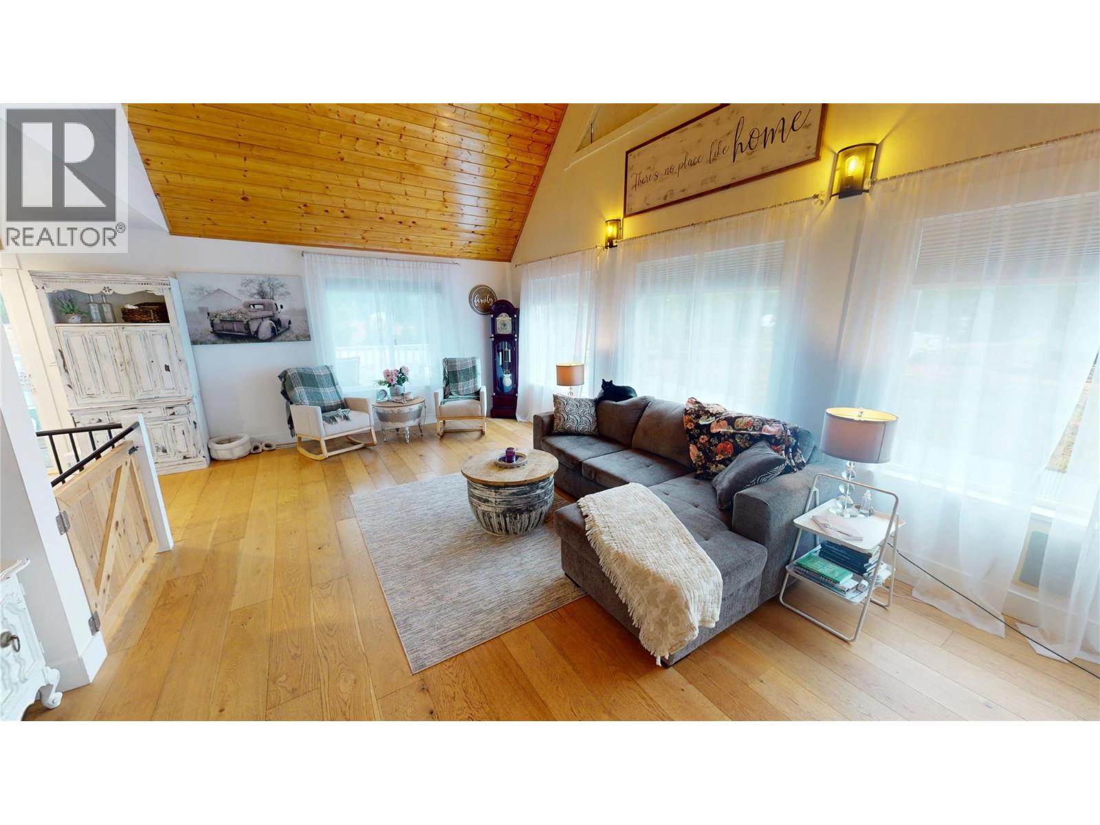 5553 Hidden Valley Road, Cranbrook, British Columbia V1C 6Z2 - Photo 22 - 10393554