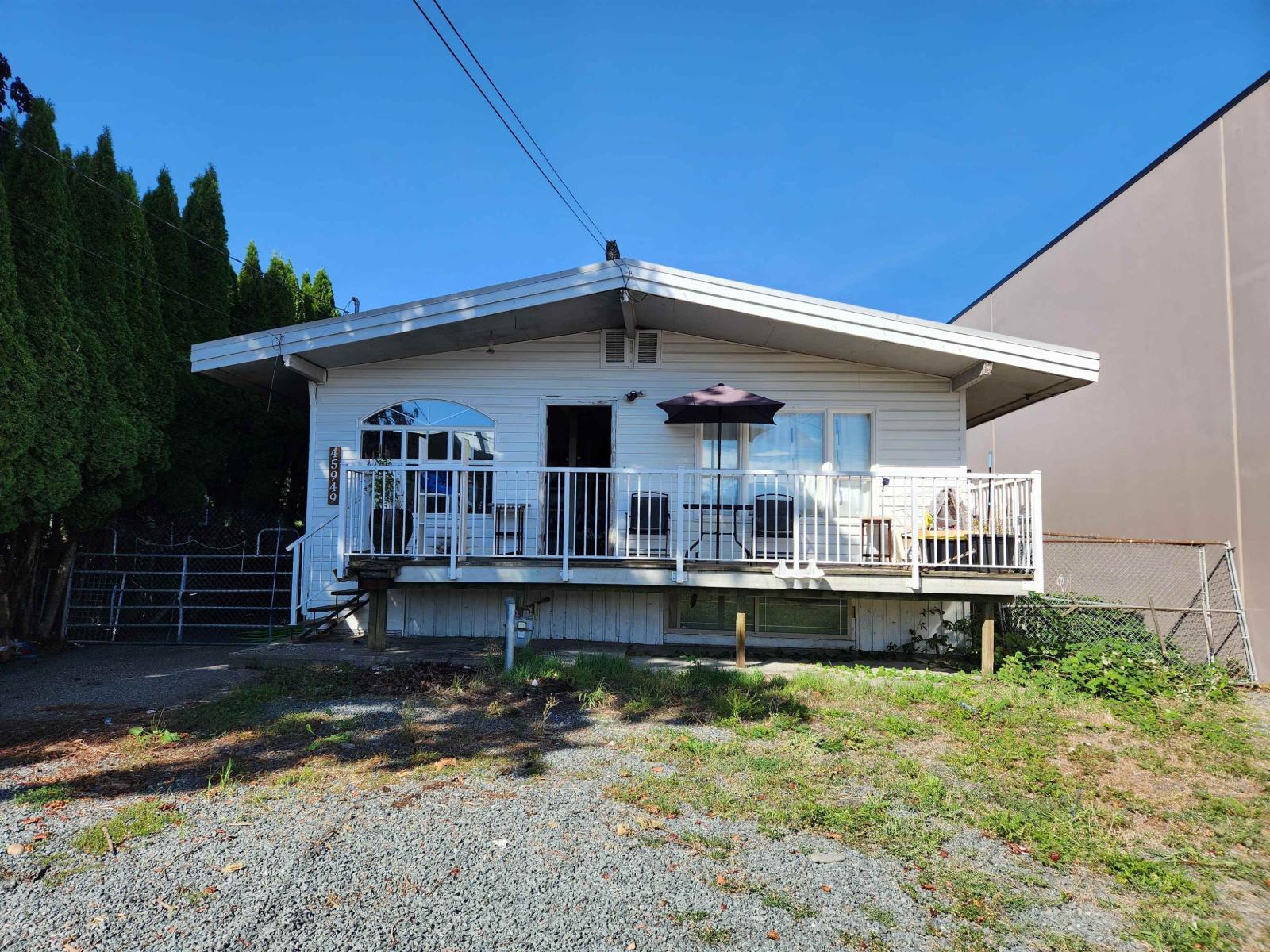 45949 ROWAT AVENUE|Chilliwack Proper South
