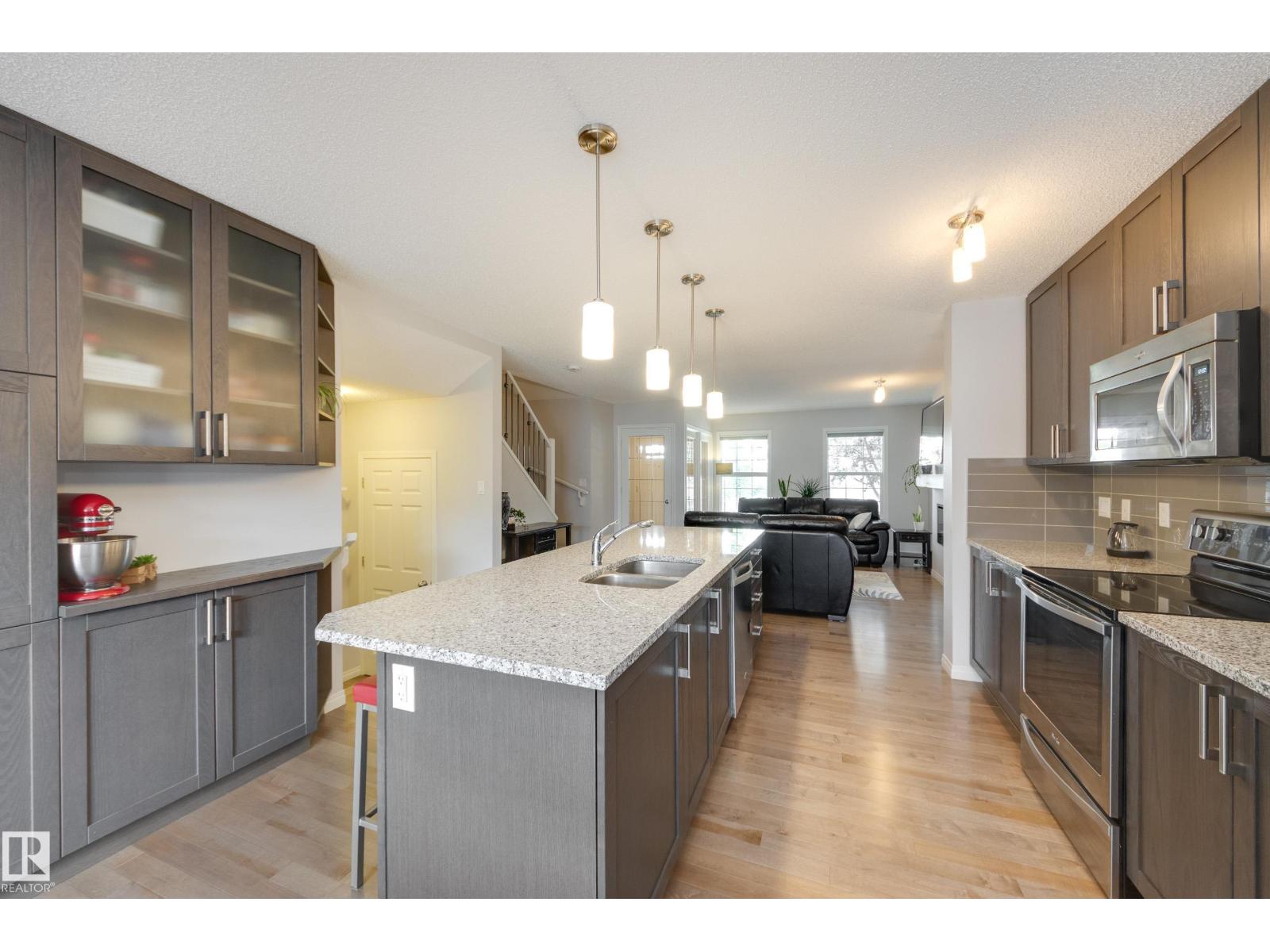 7987 Erasmus Cr NW, Edmonton, Alberta  T6M 0S2 - Photo 14 - E4496960