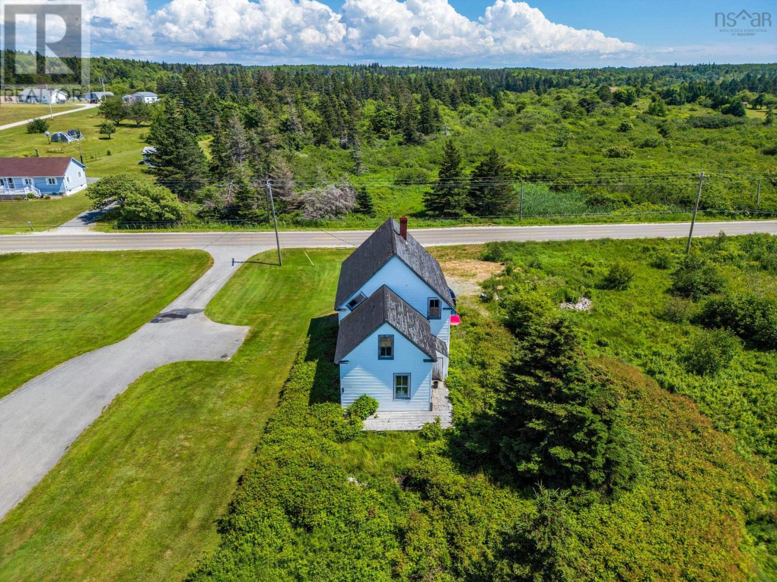 2337 Highway 1, Grosses Coques, Nova Scotia  B0W 1M0 - Photo 10 - 202616278
