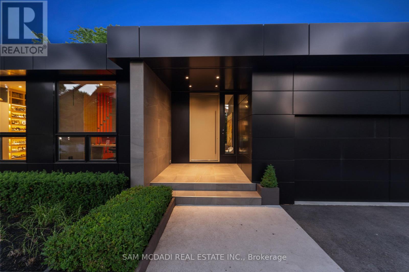 1516 DUNCAN ROAD, Oakville, Ontario