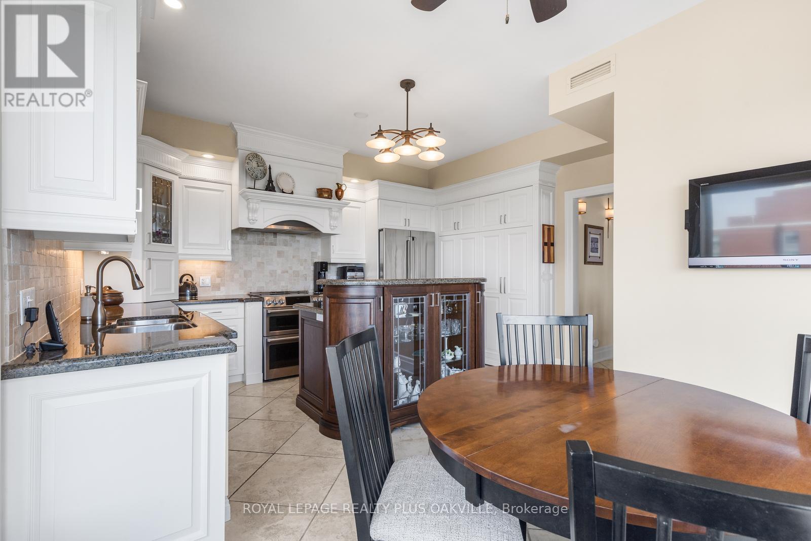 604 - 5340 Lakeshore Road, Burlington, Ontario  L7L 7A8 - Photo 16 - W13520032