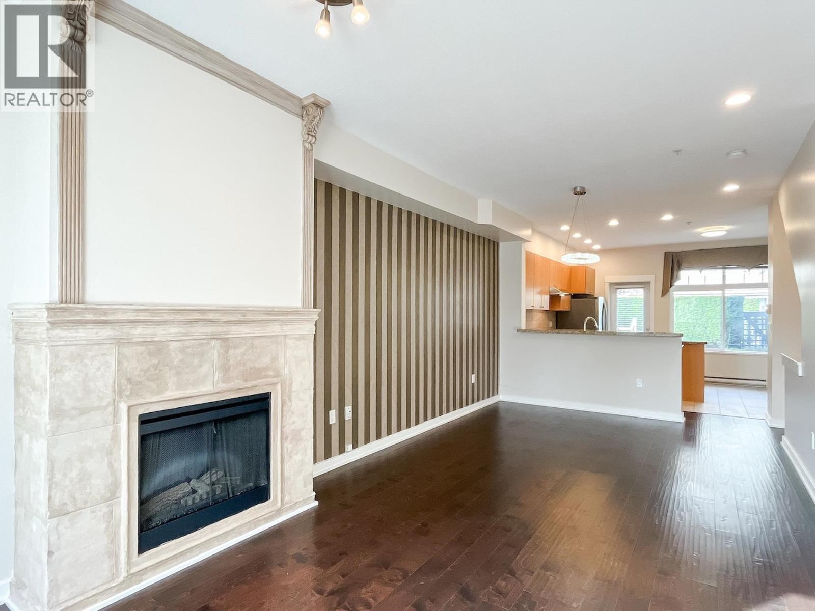 7425 Columbia Street, Vancouver, British Columbia  V5X 4X4 - Photo 4 - R3142354