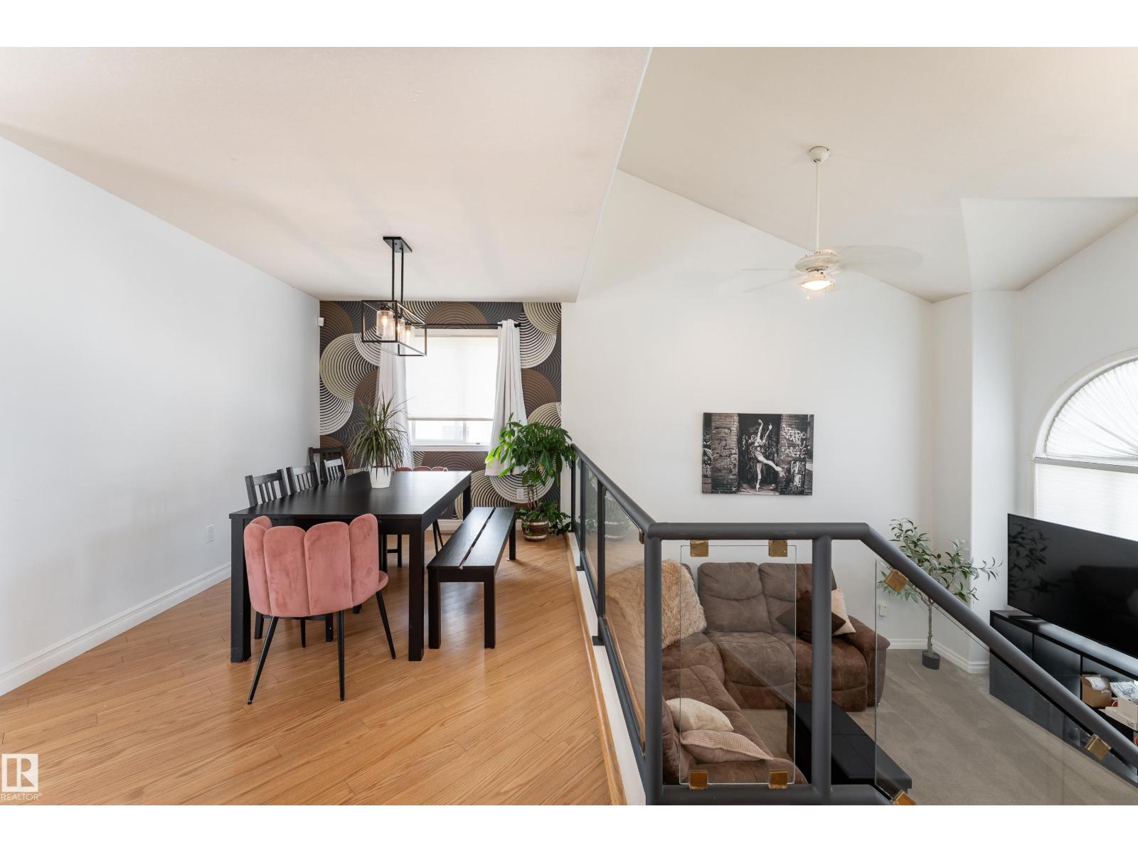 183 Dechene Rd NW, Edmonton, Alberta  T6M 2M8 - Photo 6 - E4496968