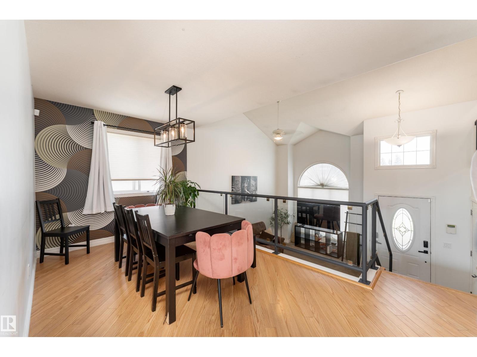 183 Dechene Rd NW, Edmonton, Alberta  T6M 2M8 - Photo 8 - E4496968
