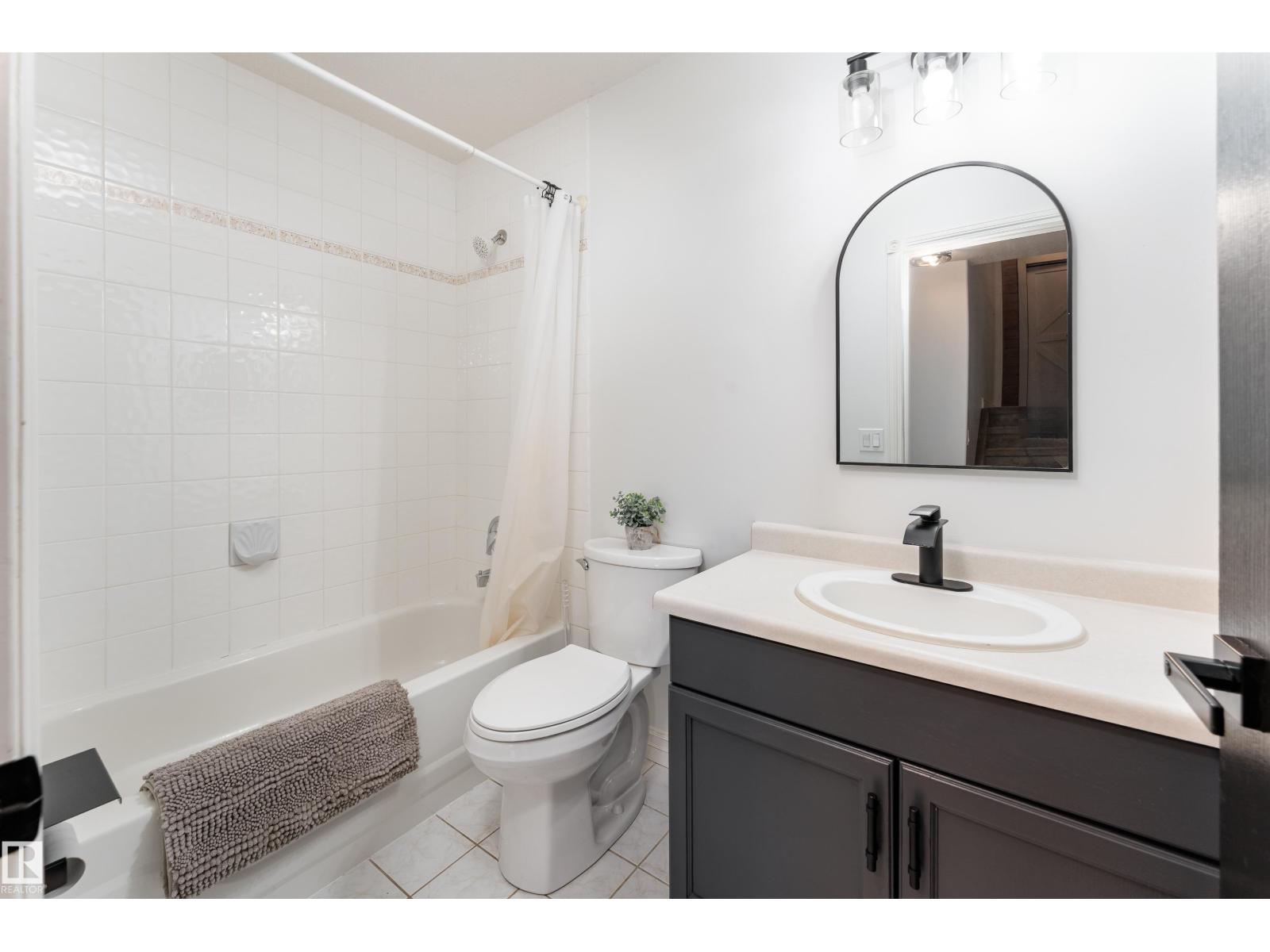 183 Dechene Rd NW, Edmonton, Alberta  T6M 2M8 - Photo 28 - E4496968