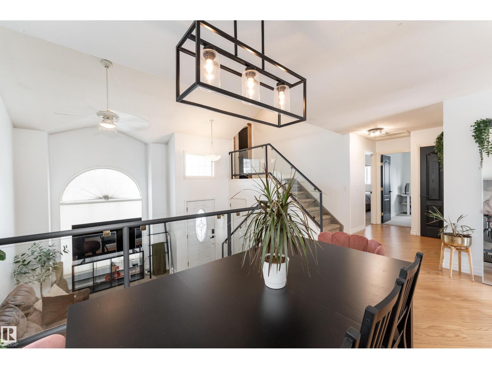 183 Dechene Rd NW, Edmonton, Alberta  T6M 2M8 - Photo 11 - E4496968