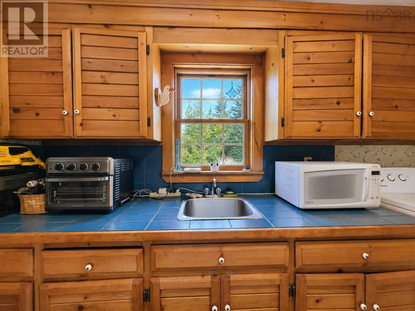 3539 Highway 255, Black Brook, Nova Scotia  B1B 1T7 - Photo 31 - 202616483