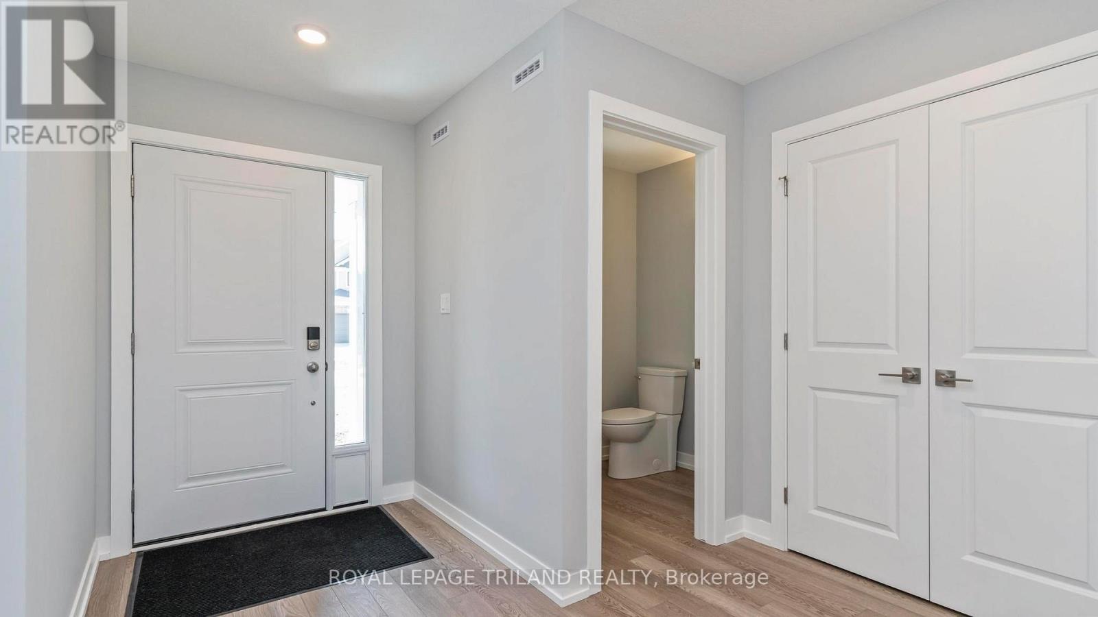 45 Harrow Lane, St. Thomas, Ontario  N5R 0P3 - Photo 2 - X12708592