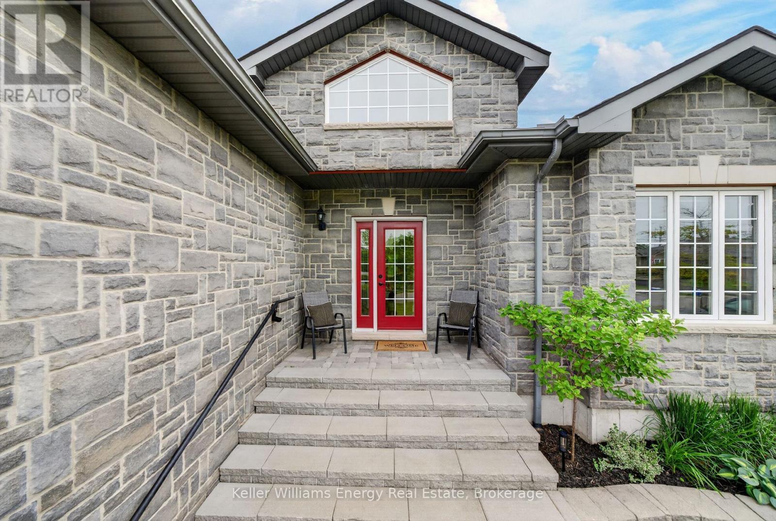 19 Jasper Avenue, Prince Edward County, Ontario  K0K 2T0 - Photo 4 - X13520324